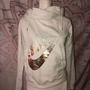 Nike Scooba Neck Sweatshirt